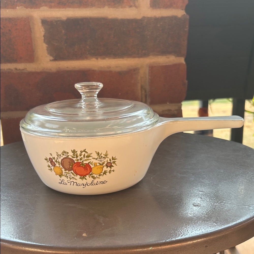 Corningware White La Marjolaine Saucepan with Glass Lid and Fruit Design